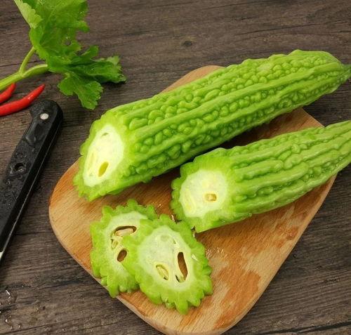 娱乐吃瓜颜色小花,吃瓜色彩斑斓的璀璨星途